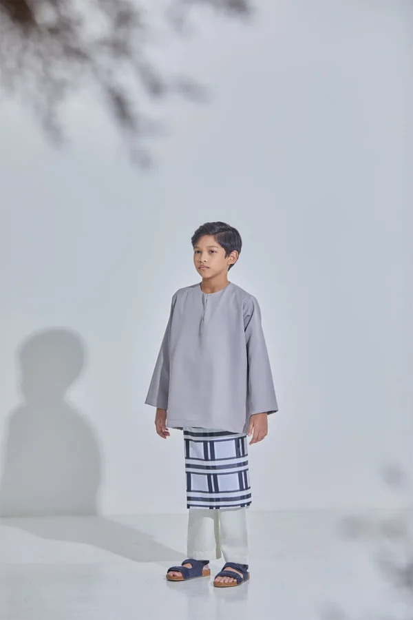 Set Baju Melayu Jejaka Hati (Kids) - Grey - Image 3