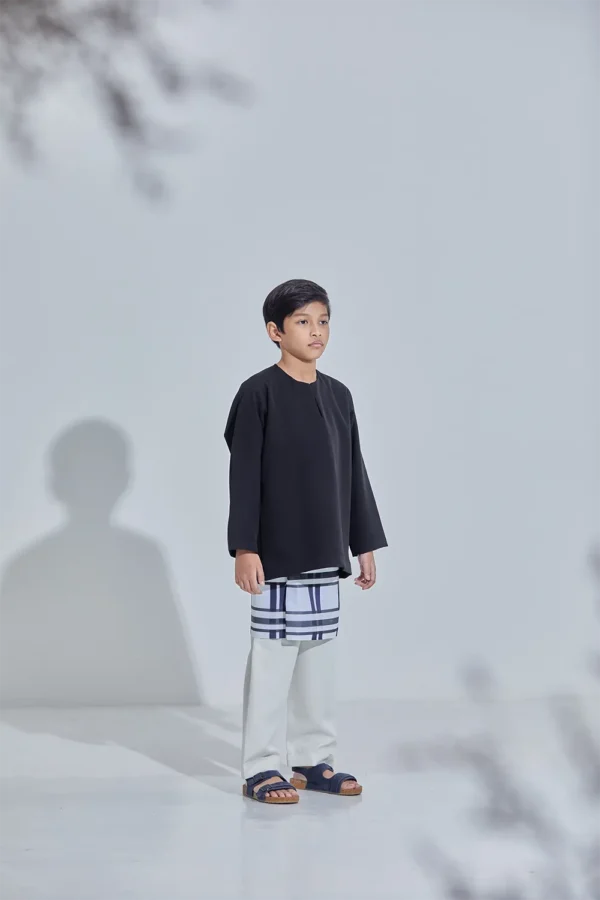 Set Baju Melayu Jejaka Hati (Kids) - Black - Image 3