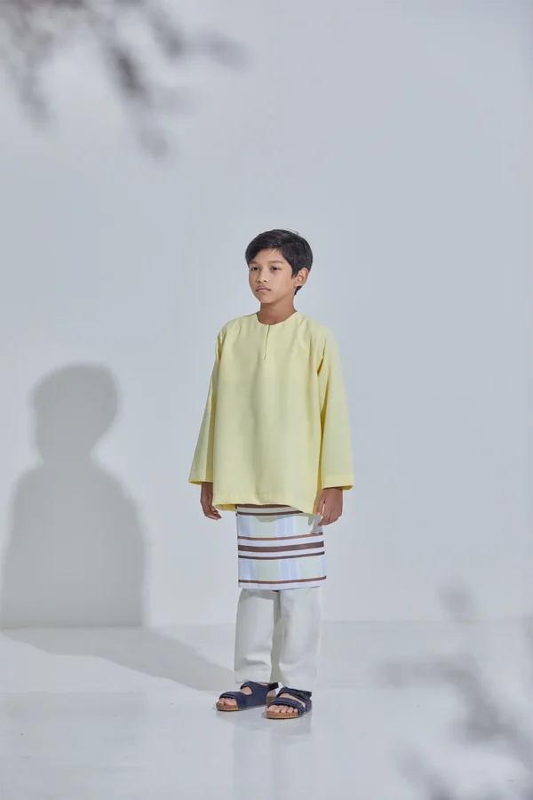 Set Baju Melayu Jejaka Hati (Kids) - Crayola Lemon Yellow - Image 3